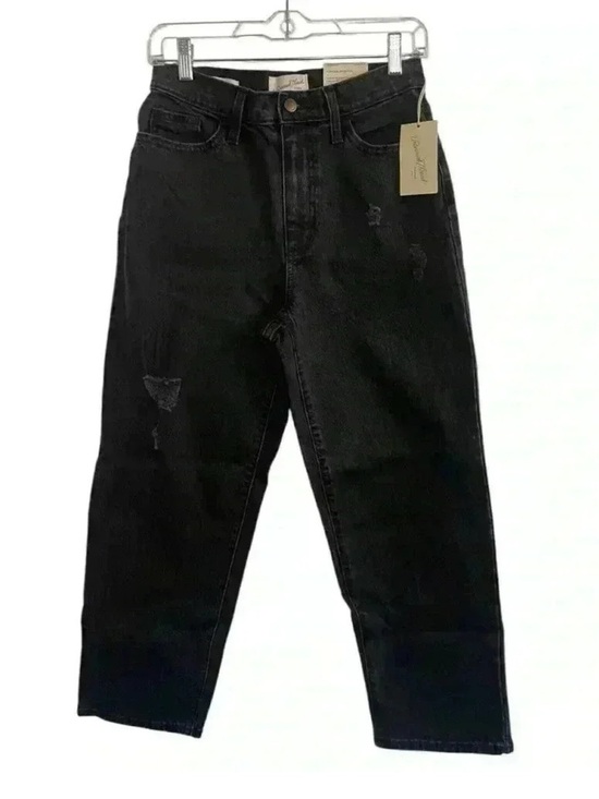 Universal Thread Pants - Universal Thread NWT Vintage
Straight Denim Jeans Size 4 Short
27 Waist